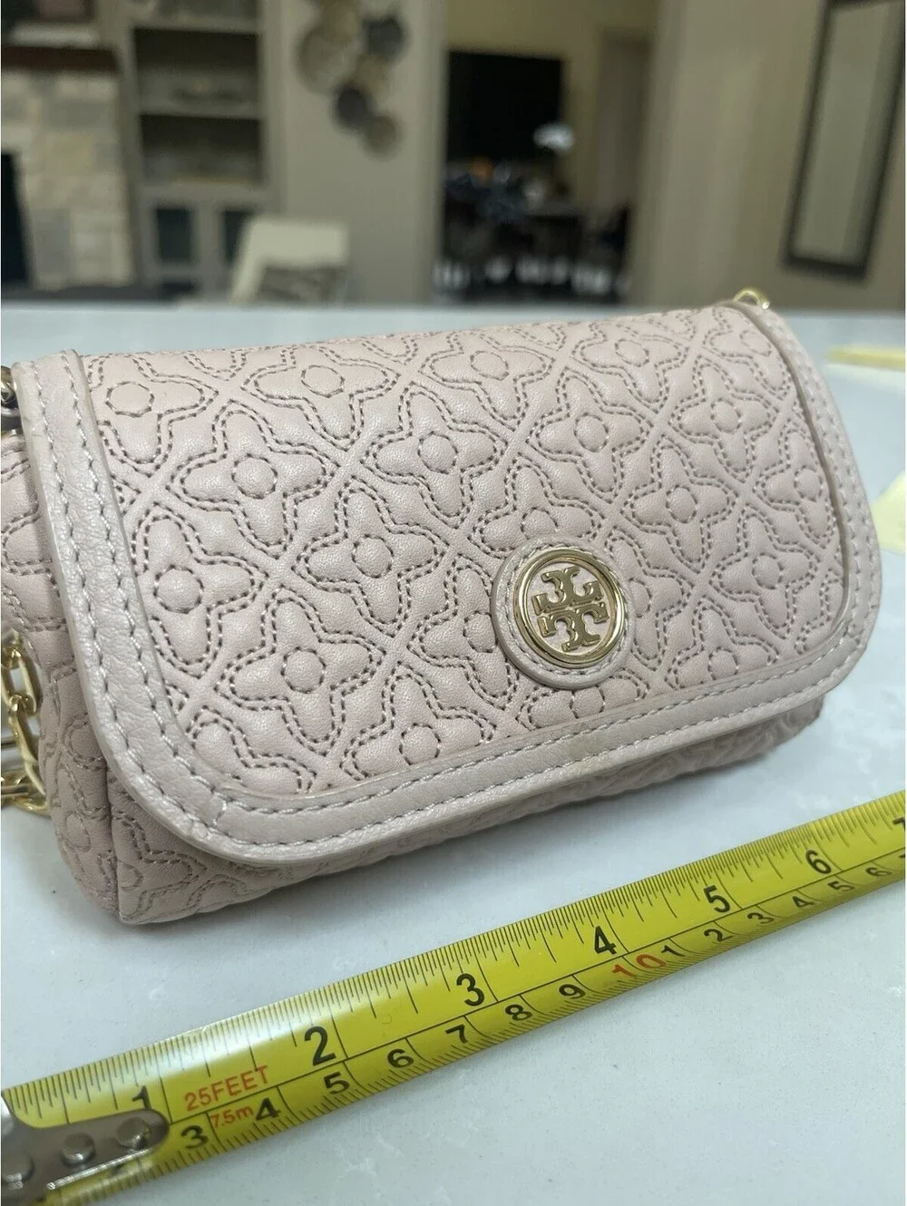 Tory Burch Beige Marion Quilted Leather Shrunken Crossbody Bag Gold Hardware